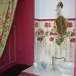 Chateau De Bed and breakfast 4*