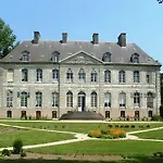 Chateau De Bed and breakfast Couin