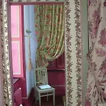 Chateau De Bed and breakfast 4*