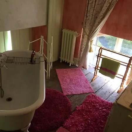 Chateau De Alojamento de Acomodação e Pequeno-almoço Couin