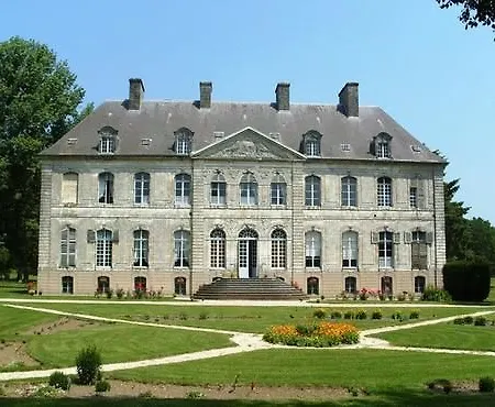 Chateau De Alojamento de Acomodação e Pequeno-almoço Couin