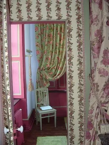 Château De Couette-café 4*